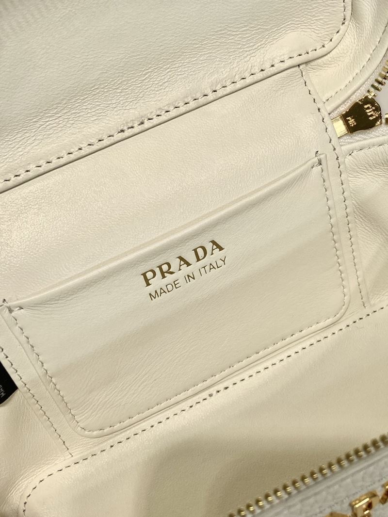 Pra*a box bags